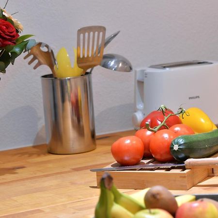 Appartement La Terrasse Sur Cour กอลมาร์ ภายนอก รูปภาพ